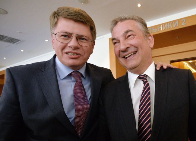Владислав Третьяк (справа)