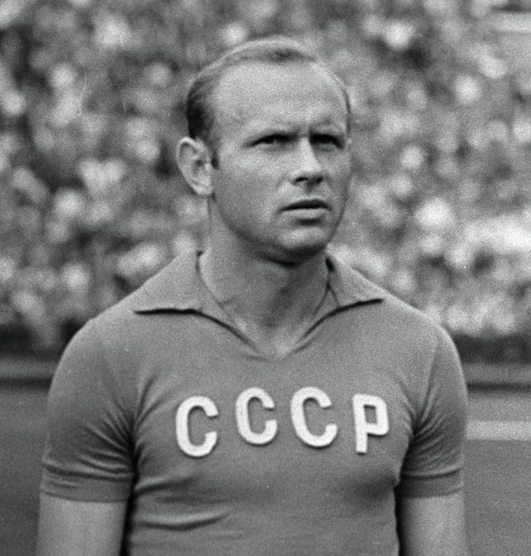 Эдуард Стрельцов Эдуард Стрельцов