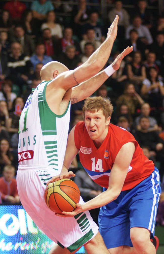 Евгений Колесников