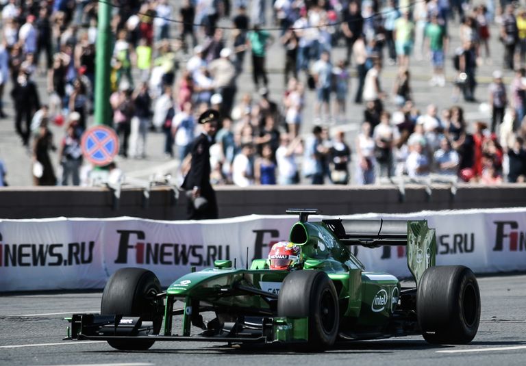 Пилот команды Caterham F1 Team Робин Фряйнс Пилот команды Caterham F1 Team Робин Фряйнс