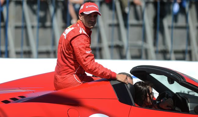 Тест-пилот Феррари Марк Жене