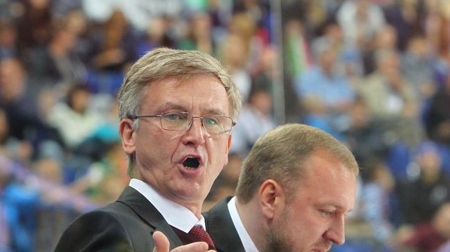 Главный тренер Спартака Владимир Тюриков
