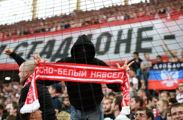 Болельщики Спартака во время товарищеского матча на стадионе Открытие Арена Болельщики Спартака во время товарищеского матча на стадионе Открытие Арена