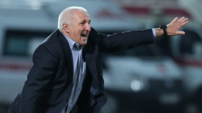 Главный тренер Шинника Александр Побегалов Главный тренер Шинника Александр Побегалов