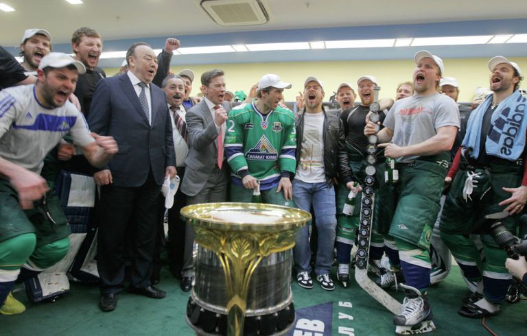 Хоккеисты Салавата Юлаева Хоккеисты Салавата Юлаева