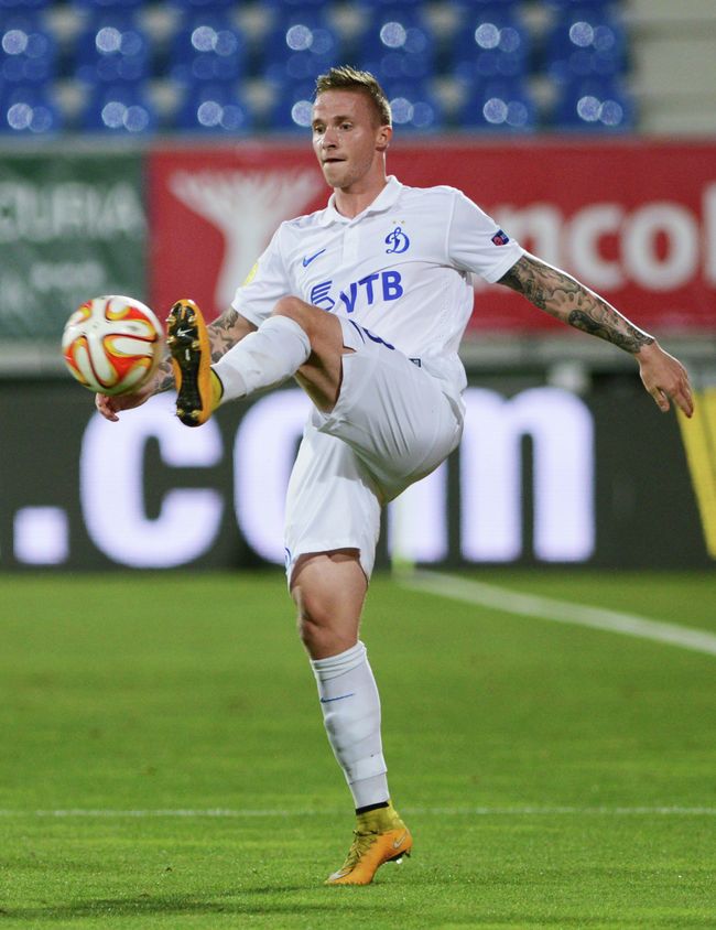Александер Бюттнер