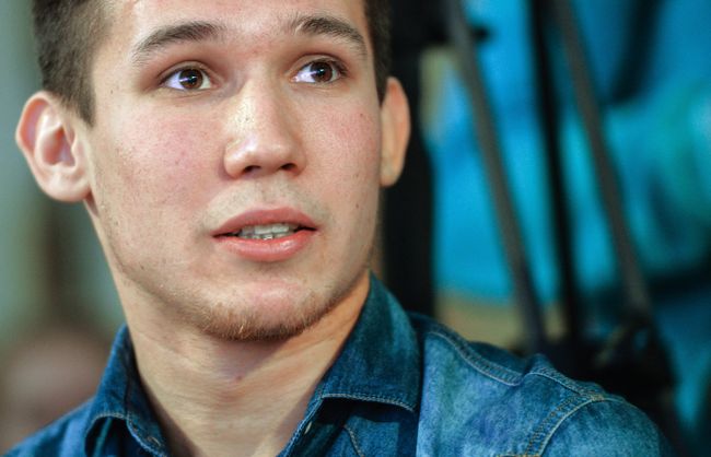 Защитник футбольного клуба Рубин Эльмир Набиуллин