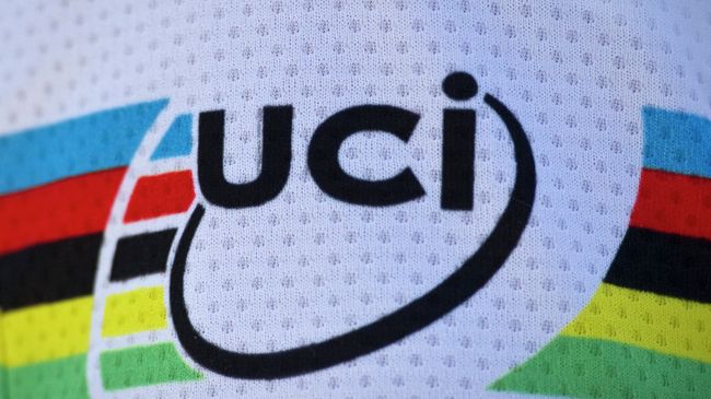 Логотип UCI