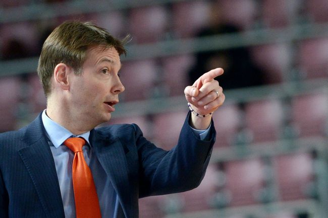 Главный тренер сборной России по баскетболу Олаф Ланге