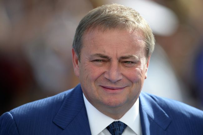 Анатолий Пахомов