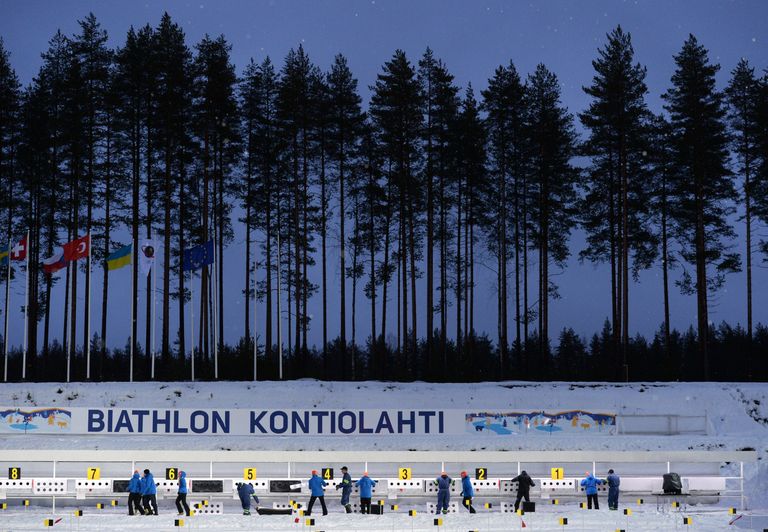 Тренировка перед началом соревнований на чемпионате мира по биатлону в Финляндии Тренировка перед началом соревнований на чемпионате мира по биатлону в Финляндии