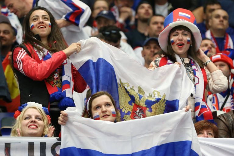 Болельщицы сборной России Болельщицы сборной России