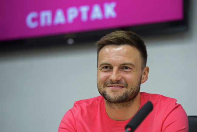 Защитник Спартака Владимир Гранат Защитник Спартака Владимир Гранат