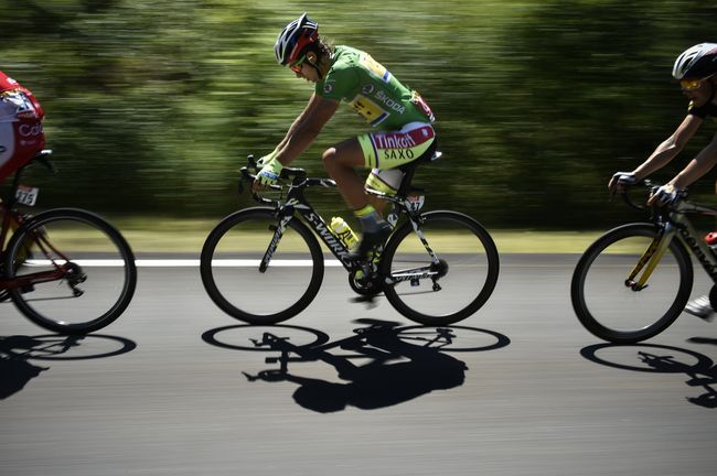 Словацкий велогонщик российской команды Tinkoff-Saxo Петер Саган Словацкий велогонщик российской команды Tinkoff-Saxo Петер Саган
