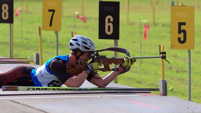 Алексей Волков на чемпионате России по биатлону