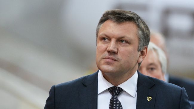 Главный тренер Сочи Вячеслав Буцаев Главный тренер Сочи Вячеслав Буцаев