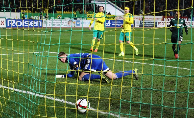 Вратарь Кубани Александр Беленов Вратарь Кубани Александр Беленов