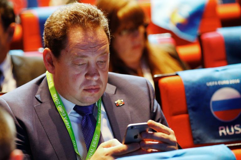 Главный тренер сборной России Леонид Слуцкий Главный тренер сборной России Леонид Слуцкий