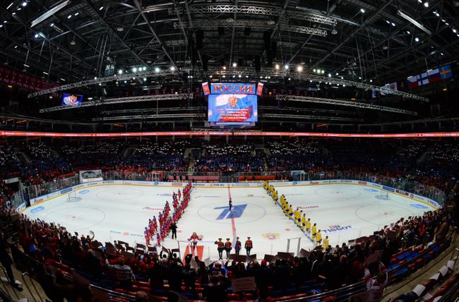 Церемония открытия матча второго этапа Еврохоккейтура 2015/16 Кубок Первого канала между сборными командами России и Швеции