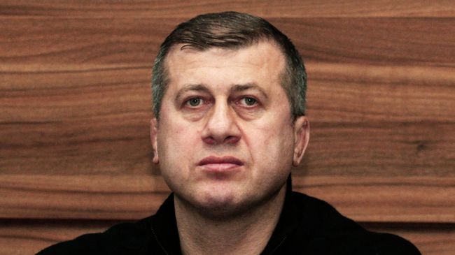 Главный тренер сборной России по вольной борьбе Дзамболат Тедеев Главный тренер сборной России по вольной борьбе Дзамболат Тедеев
