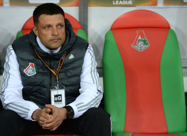 Главный тренер ФК Локомотив Игорь Черевченко