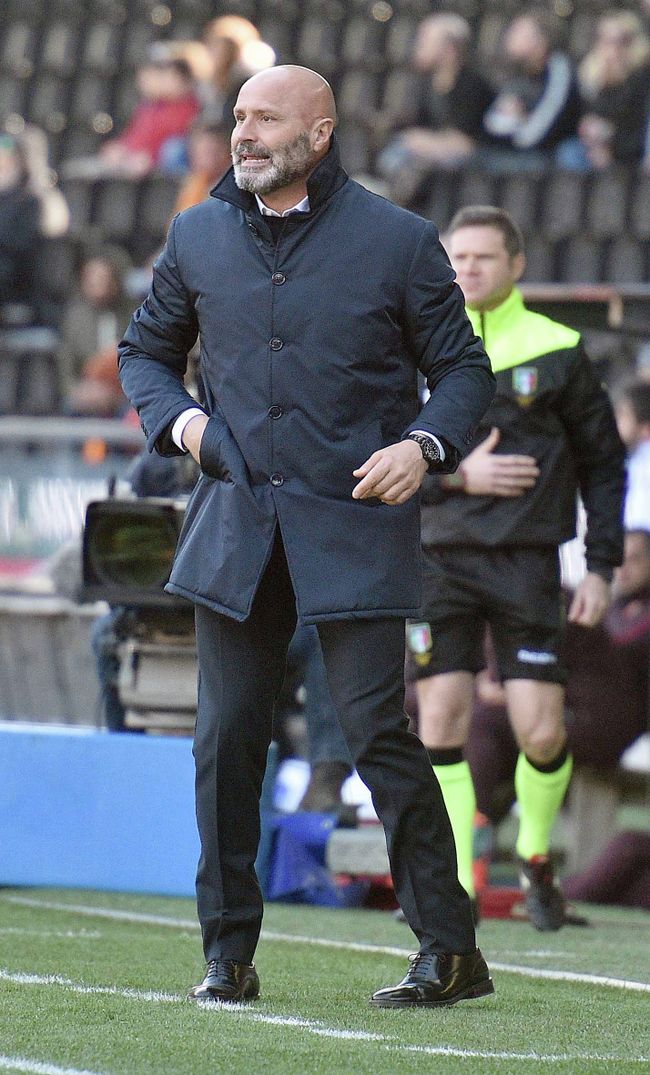Стефано Колантуоно Стефано Колантуоно