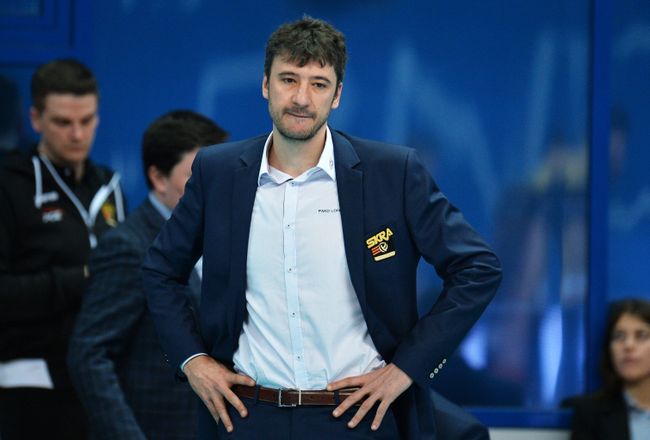 Тренер ВК Скра Мигэль Фаласка