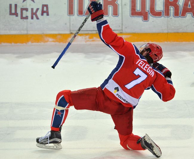 Форвард ЦСКА Иван Телегин