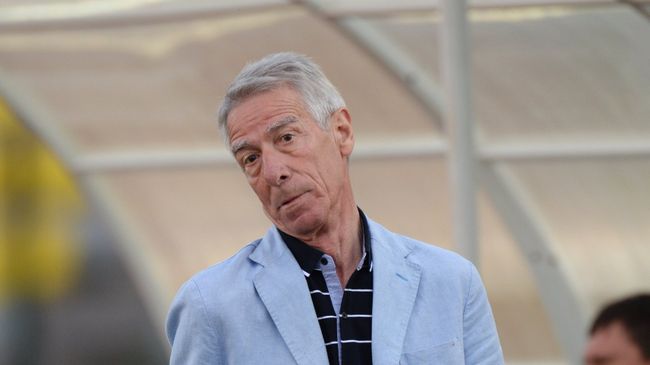 Валерий Непомнящий