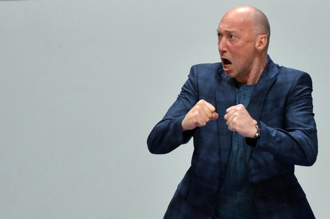 Главный тренер БК Зенит Василий Карасёв Главный тренер БК Зенит Василий Карасёв