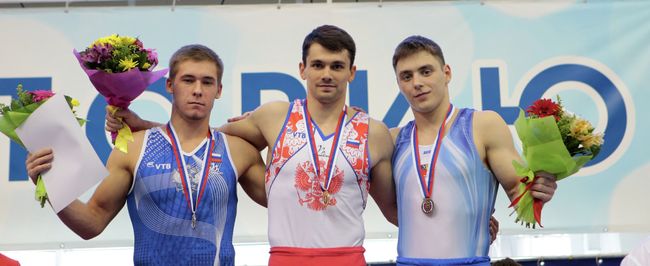 Николай Куксенков (в центре), Владислав Поляшов (слева) и Никита Игнатьев Николай Куксенков (в центре), Владислав Поляшов (слева) и Никита Игнатьев