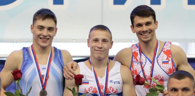 Никита Игнатьев, Денис Аблязин и Николай Куксенков (слева направо) Никита Игнатьев, Денис Аблязин и Николай Куксенков (слева направо)